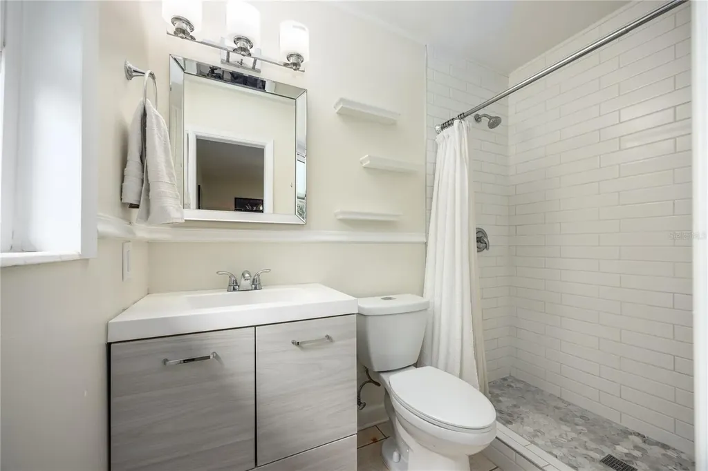 5016 NW 36th Street Gainesville FL 32605