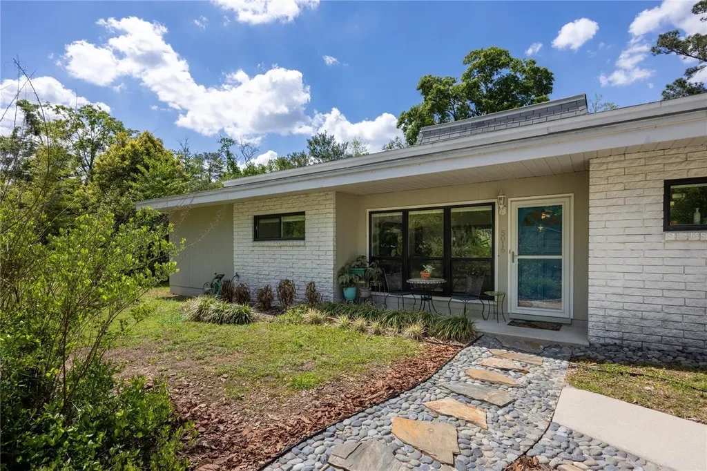 5016 NW 36th Street Gainesville FL 32605
