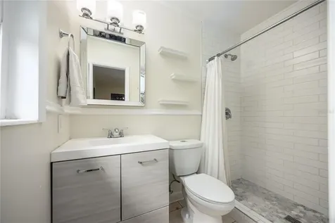 5016 NW 36th Street Gainesville FL 32605