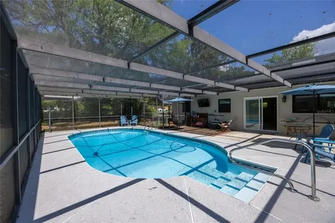 5016 NW 36th Street Gainesville FL 32605
