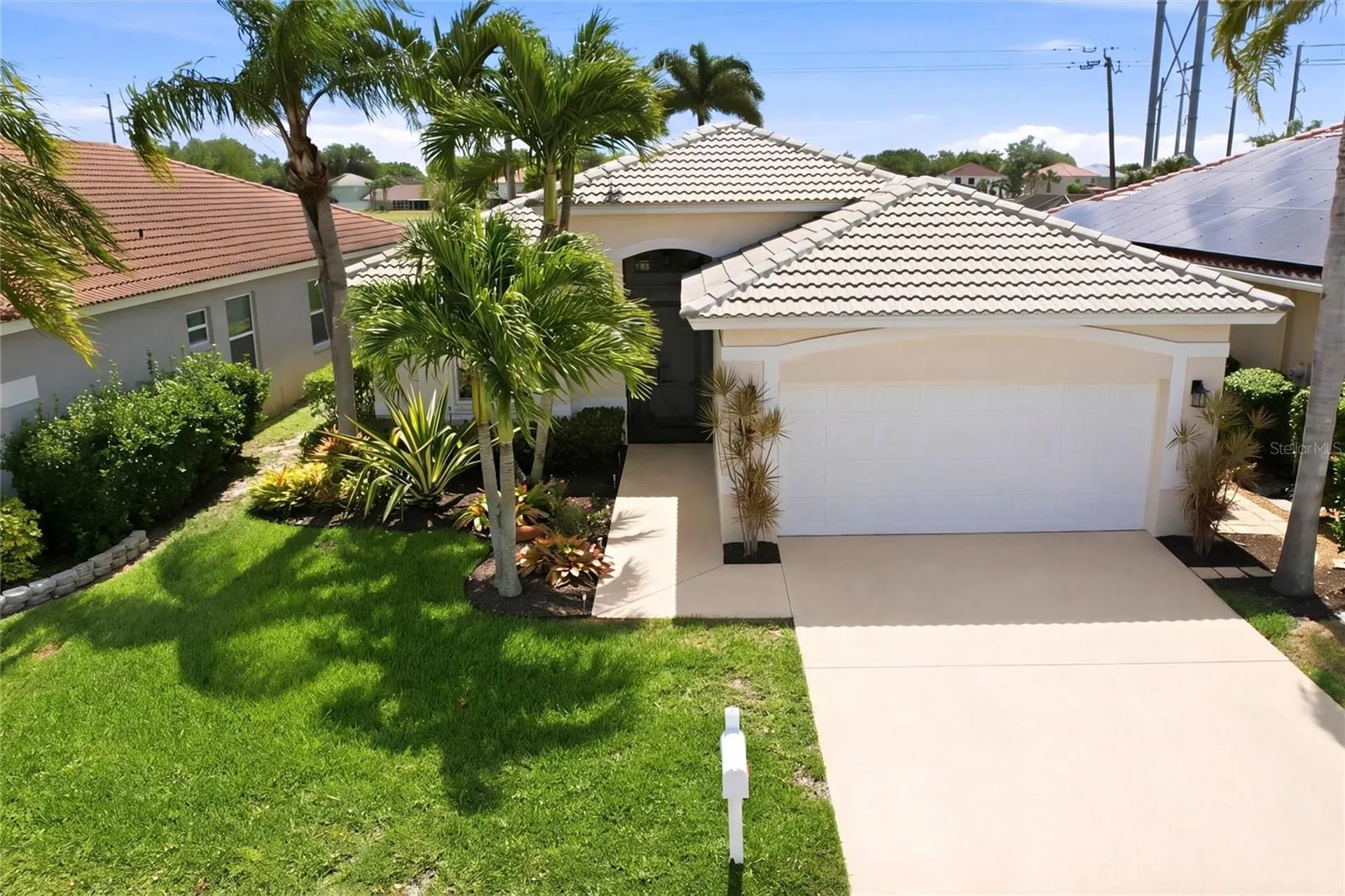 11198 Lakeland Circle Fort Myers FL 33913