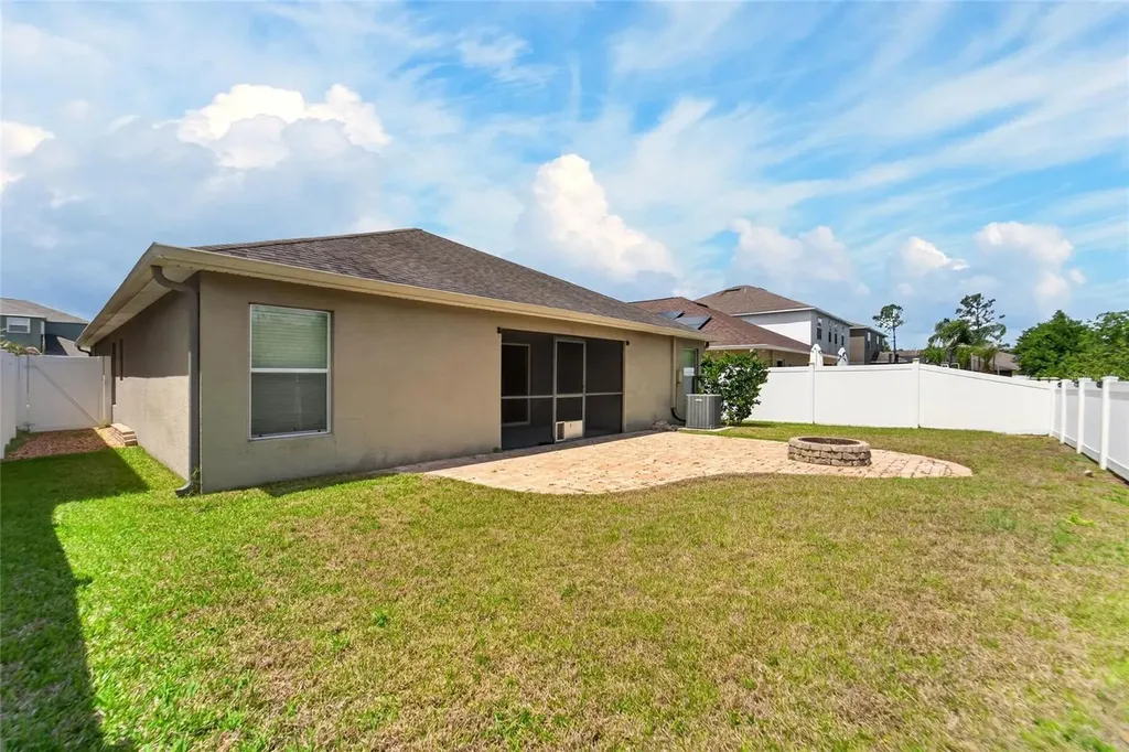 13214 Royal Pines Avenue Riverview FL 33579
