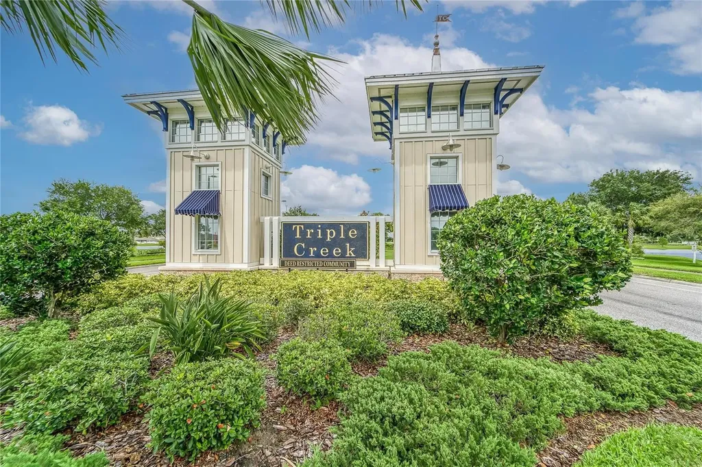 13214 Royal Pines Avenue Riverview FL 33579