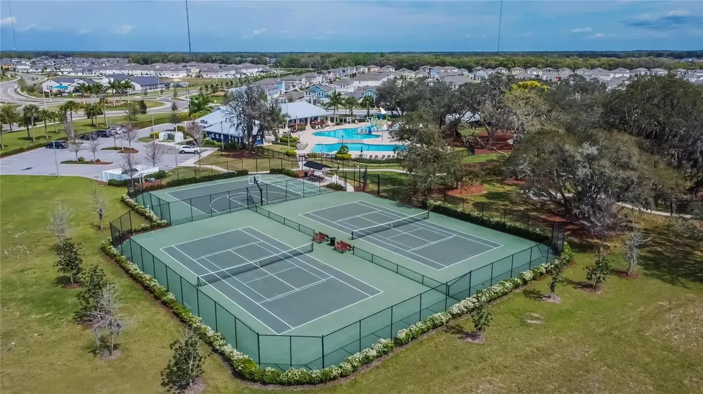 13214 Royal Pines Avenue Riverview FL 33579