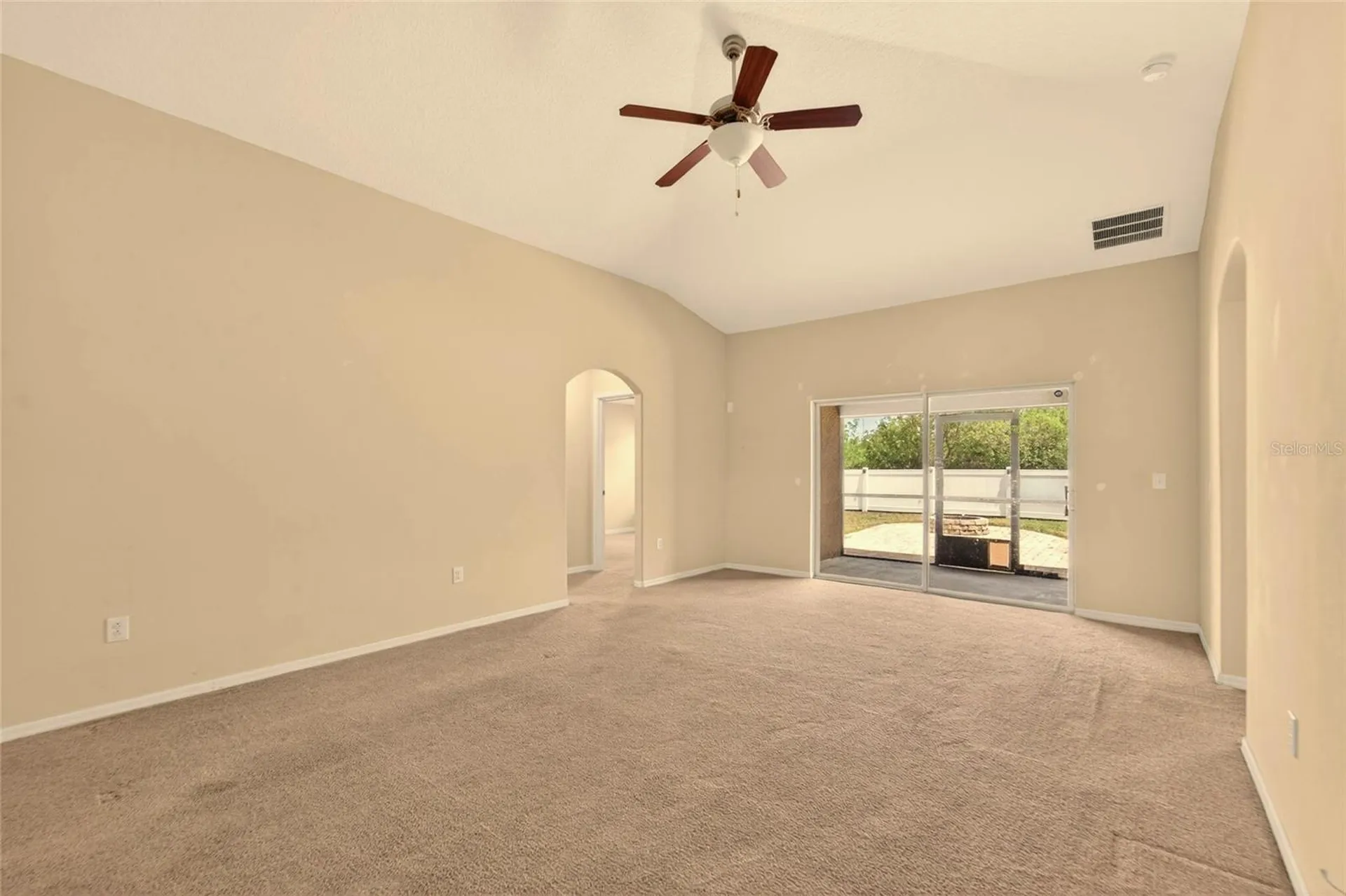 13214 Royal Pines Avenue Riverview FL 33579