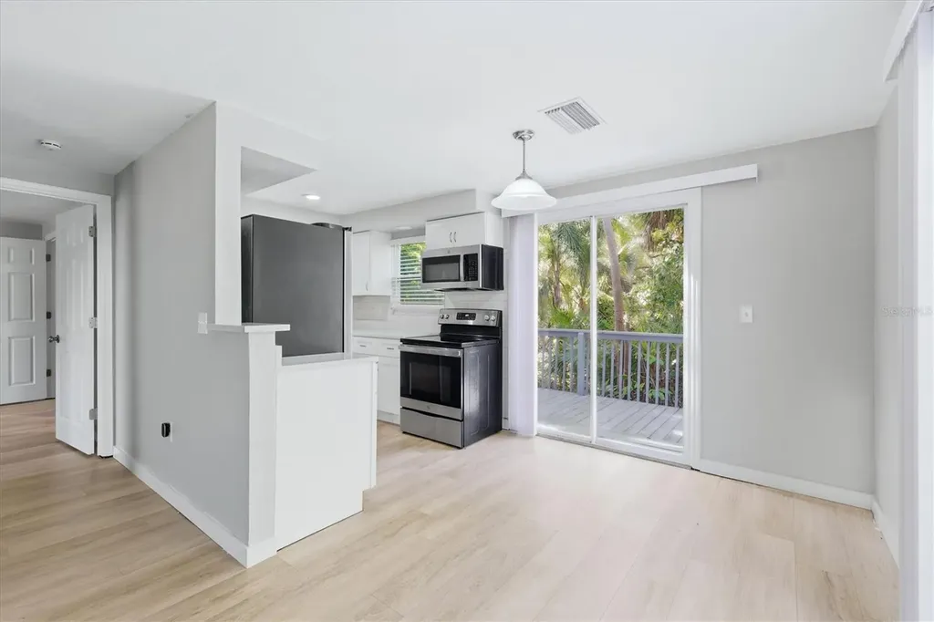 2852 Nassau Street Sarasota FL 34231
