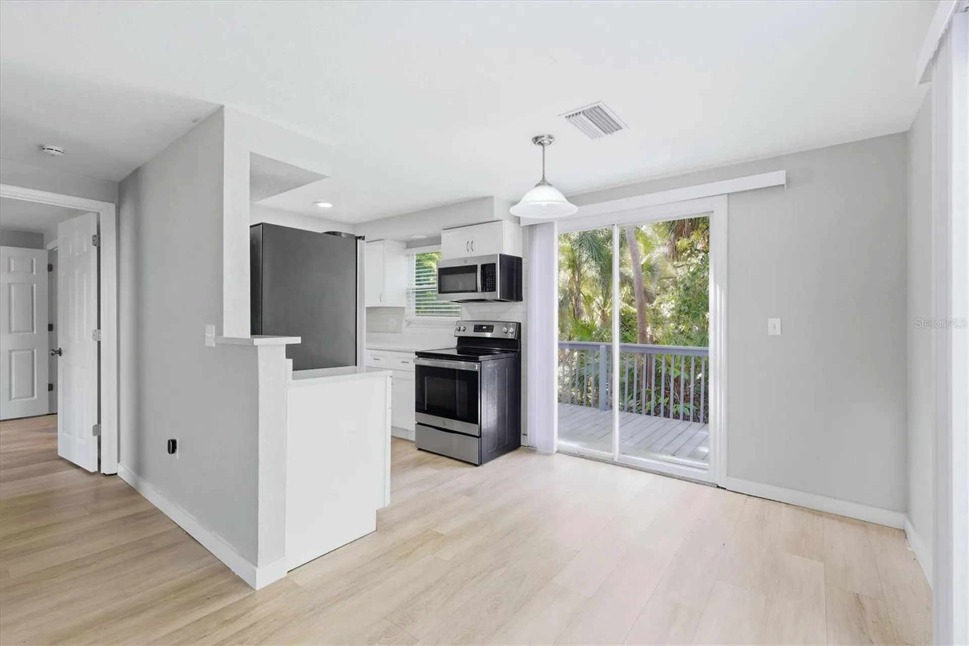 2852 Nassau Street Sarasota FL 34231