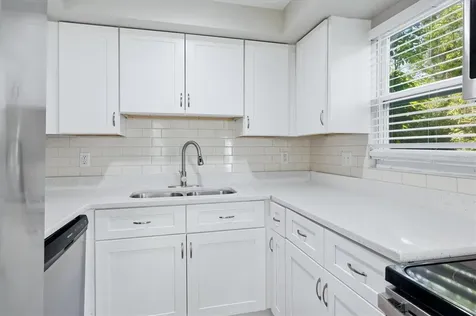 2852 Nassau Street Sarasota FL 34231