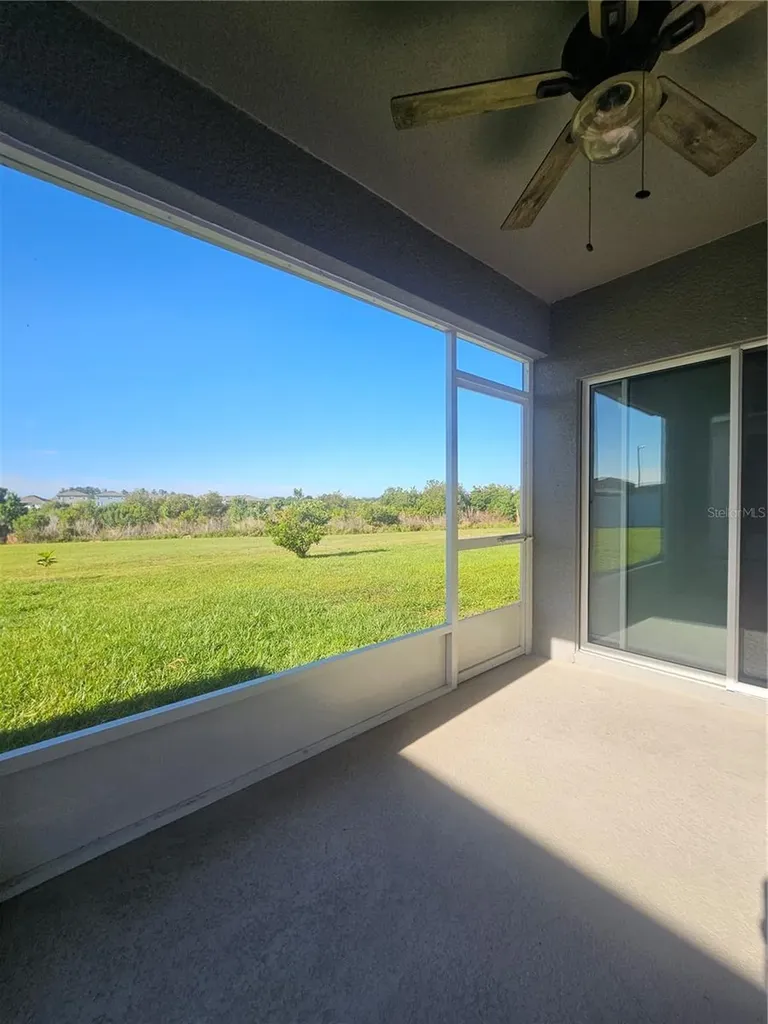 2853 Grandbury Grove Road Lakeland FL 33811