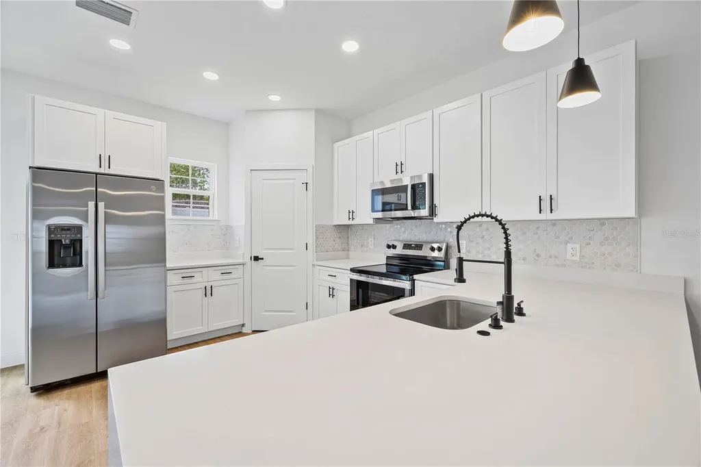 2421 W Landmark Drive Citrus Springs FL 34434