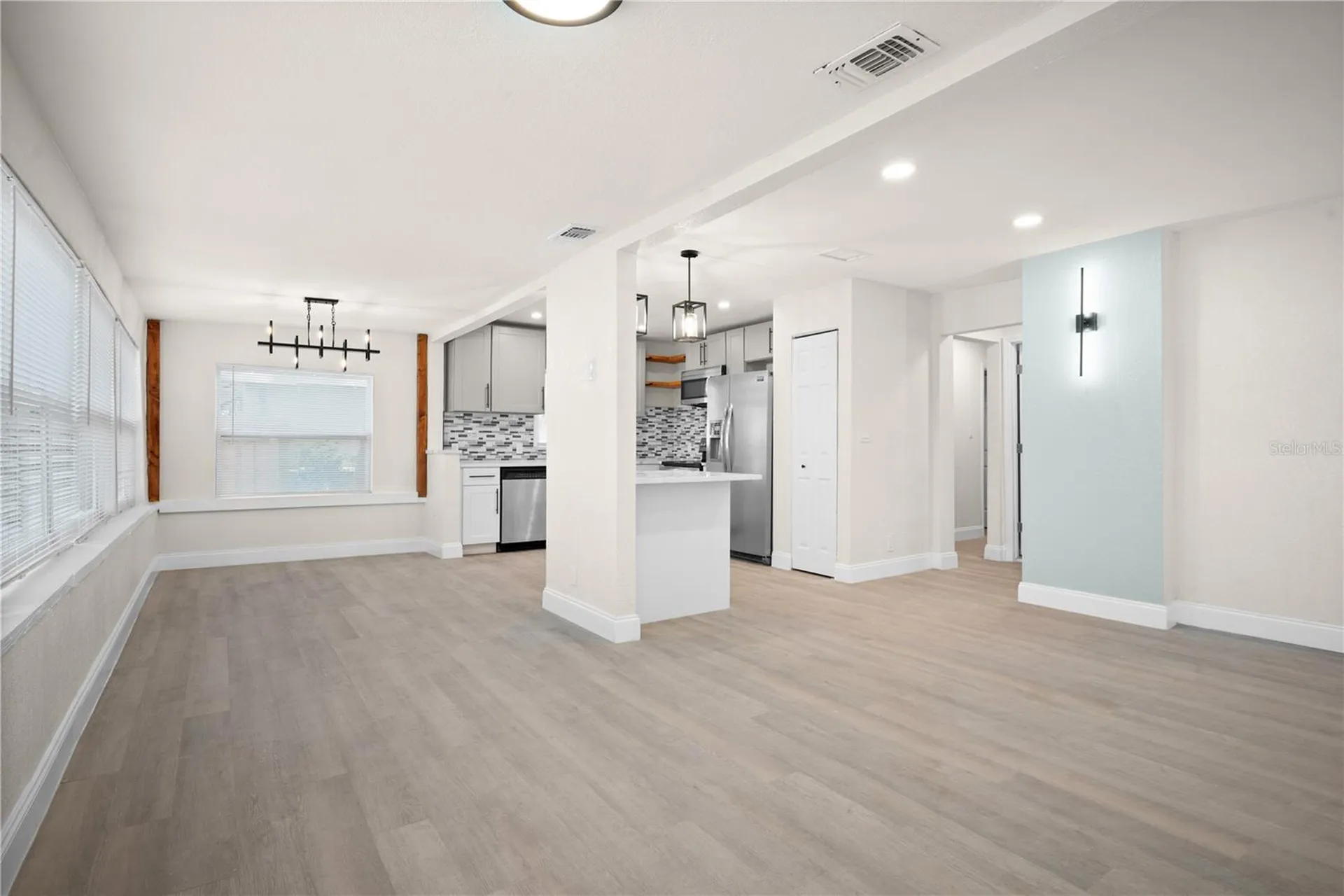 3445 40th Street N St Petersburg FL 33713