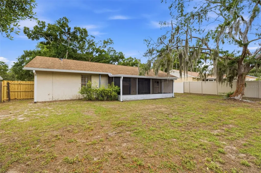 8522 Caladesi Island Drive Temple Terrace FL 33637