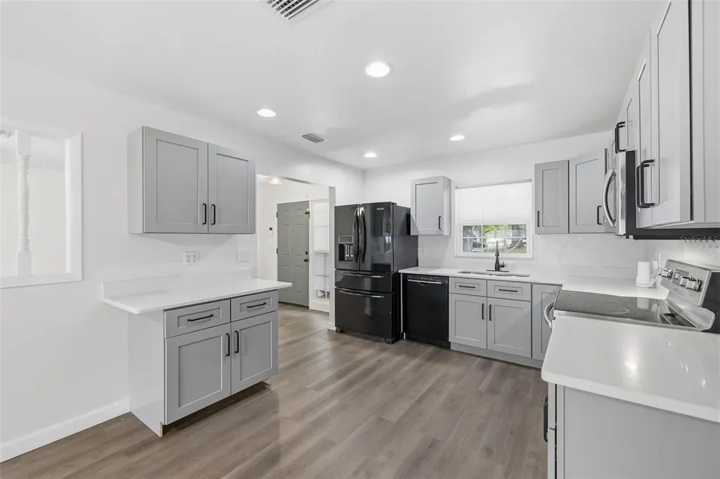 8522 Caladesi Island Drive Temple Terrace FL 33637