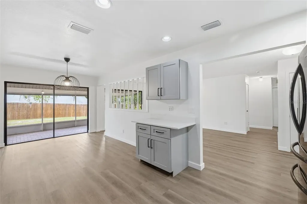 8522 Caladesi Island Drive Temple Terrace FL 33637