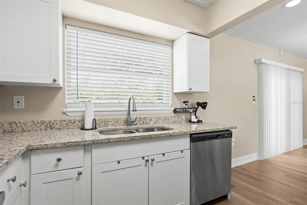 611 Pinewood Drive Dunedin FL 34698