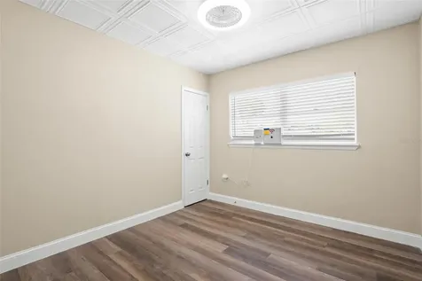 611 Pinewood Drive Dunedin FL 34698
