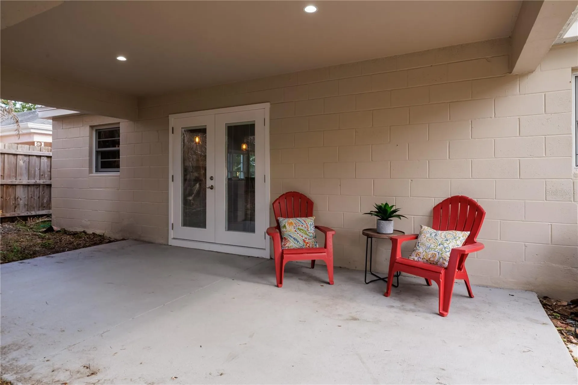 1209 E Washington Street Orlando FL 32801
