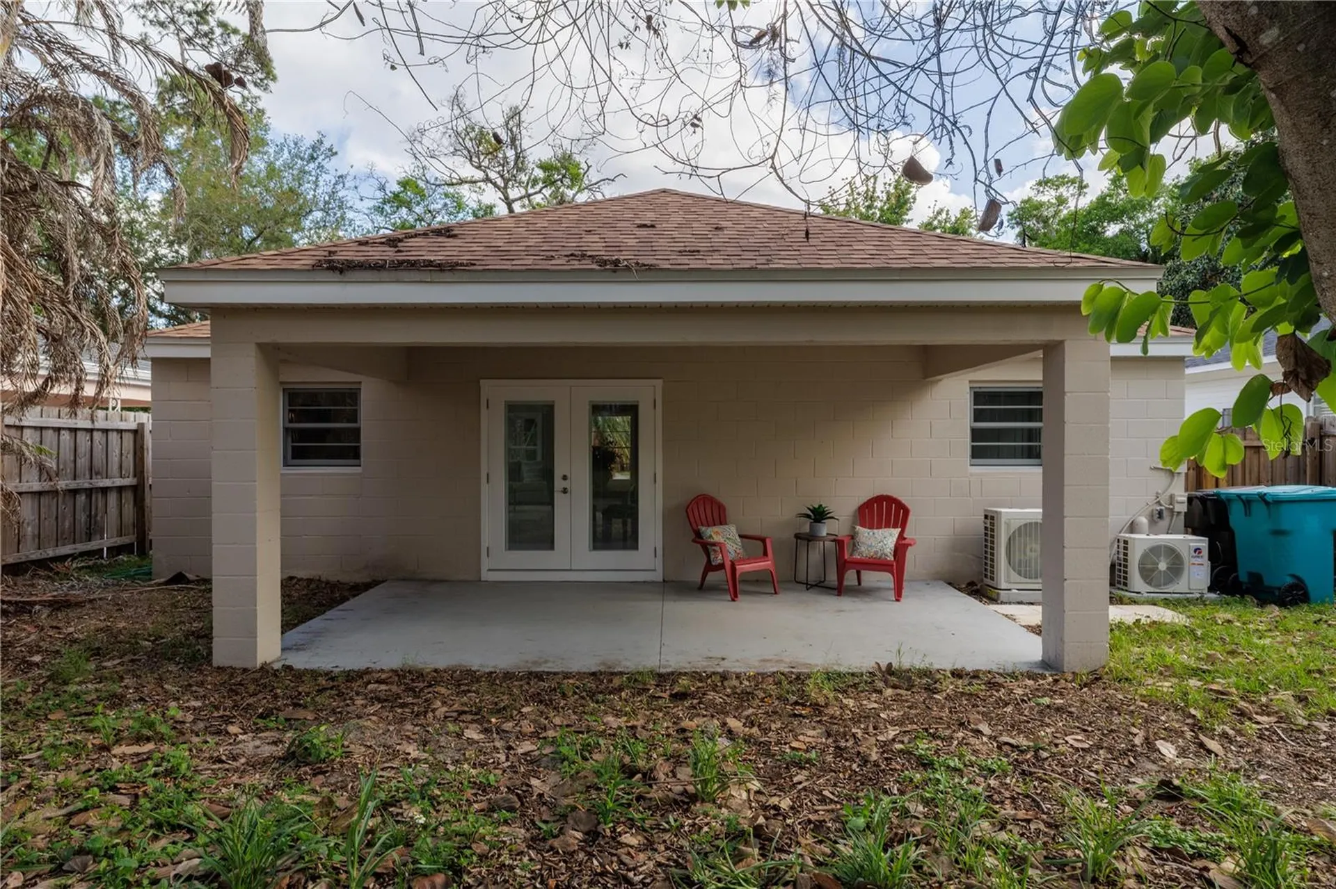 1209 E Washington Street Orlando FL 32801