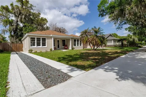 1209 E Washington Street Orlando FL 32801