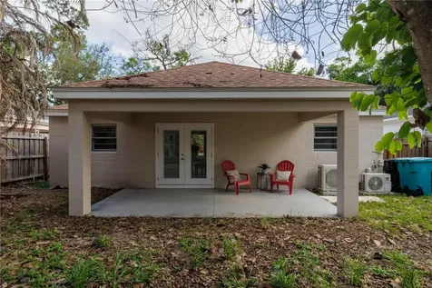 1209 E Washington Street Orlando FL 32801
