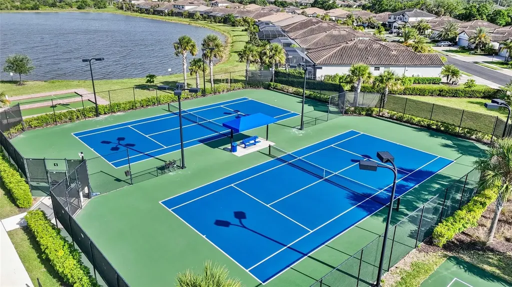 6542 Clairborne Lane Bradenton FL 34211