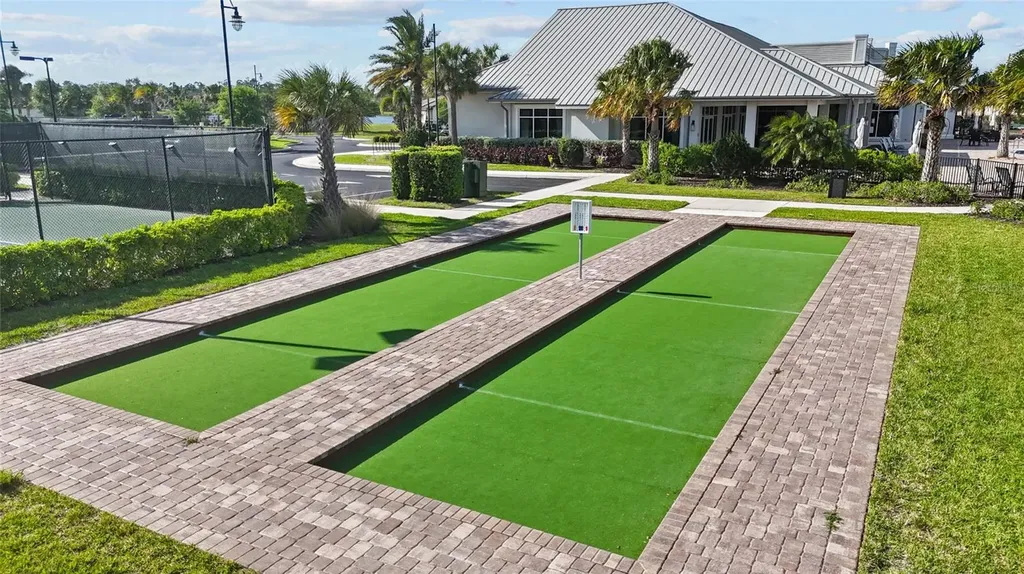 6542 Clairborne Lane Bradenton FL 34211