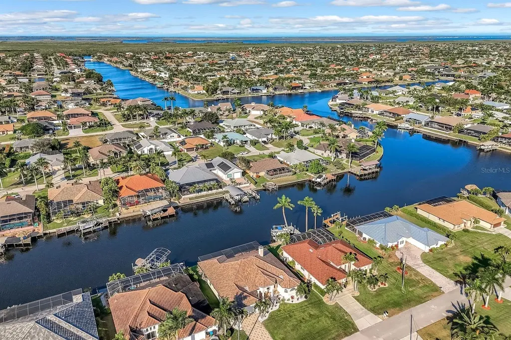4518 SW 22nd Place Cape Coral FL 33914