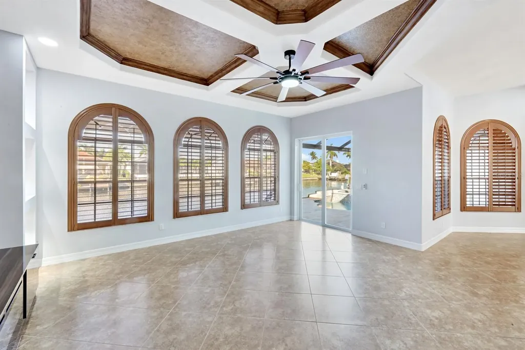 4518 SW 22nd Place Cape Coral FL 33914