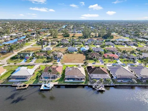 4518 SW 22nd Place Cape Coral FL 33914