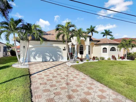 4518 SW 22nd Place Cape Coral FL 33914