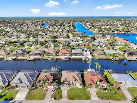 4518 SW 22nd Place Cape Coral FL 33914