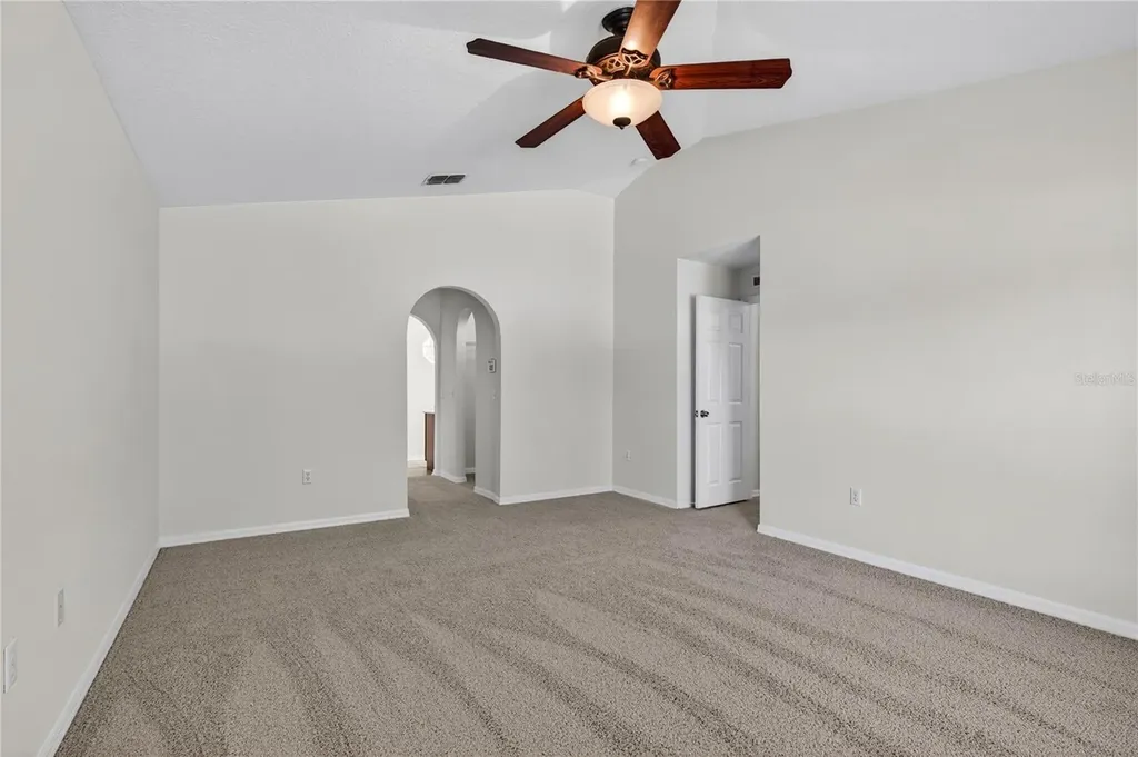 2209 Jennah Circle Eustis FL 32726
