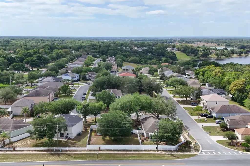 2209 Jennah Circle Eustis FL 32726