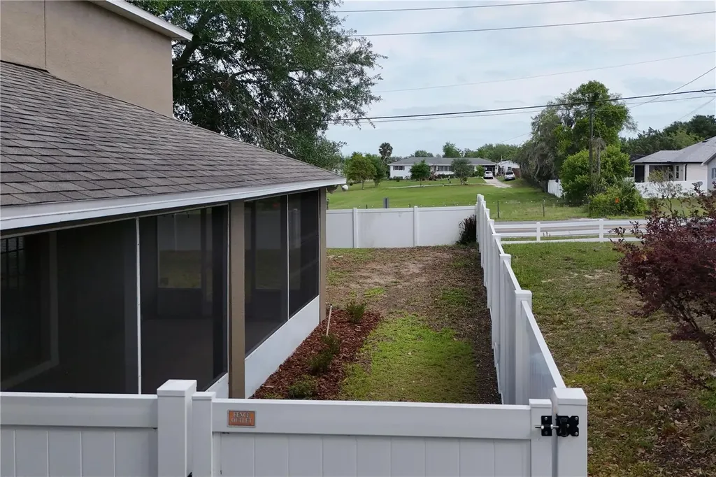 2209 Jennah Circle Eustis FL 32726