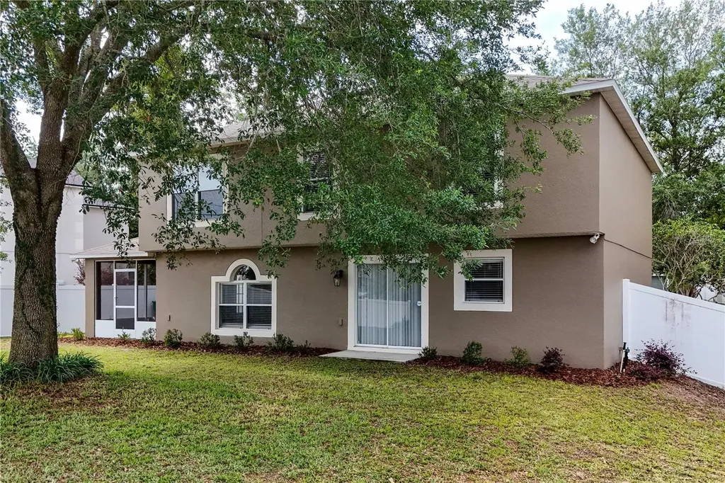 2209 Jennah Circle Eustis FL 32726
