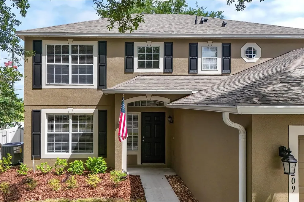 2209 Jennah Circle Eustis FL 32726