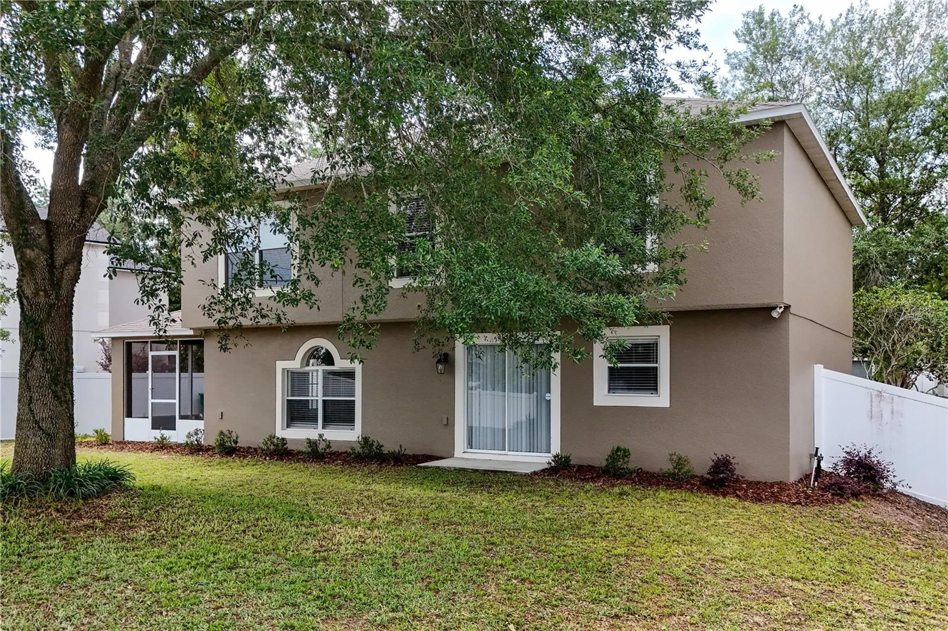 2209 Jennah Circle Eustis FL 32726