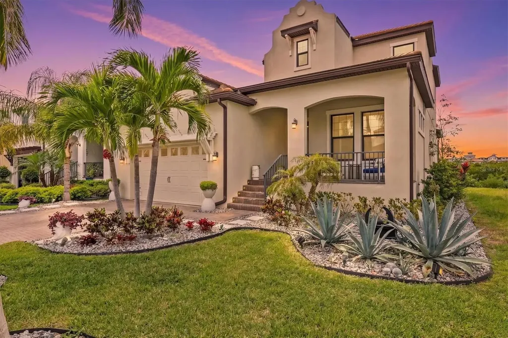 916 Seagrape Drive Ruskin FL 33570