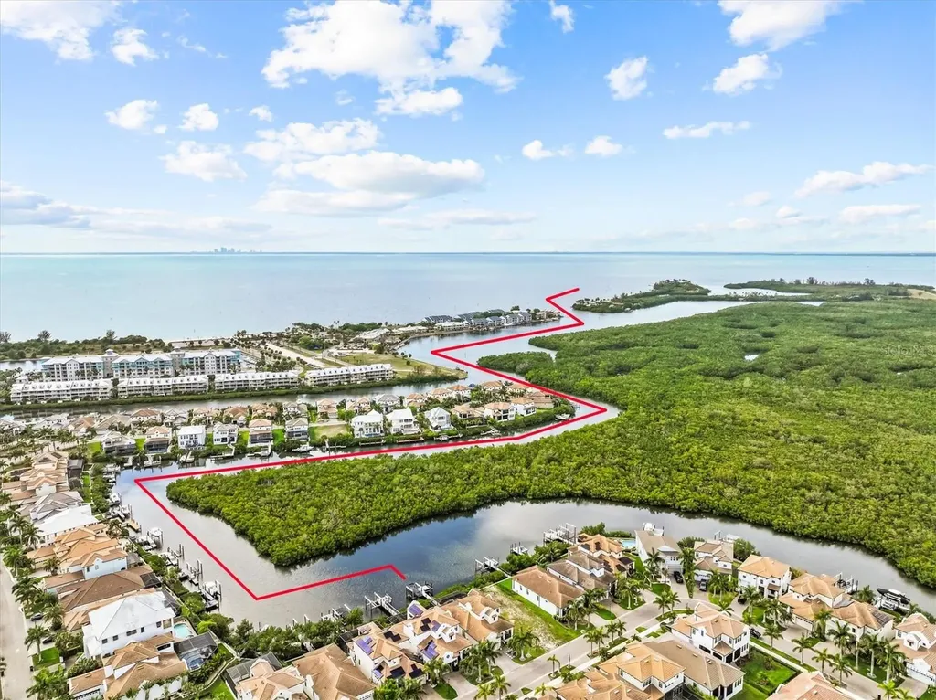 916 Seagrape Drive Ruskin FL 33570