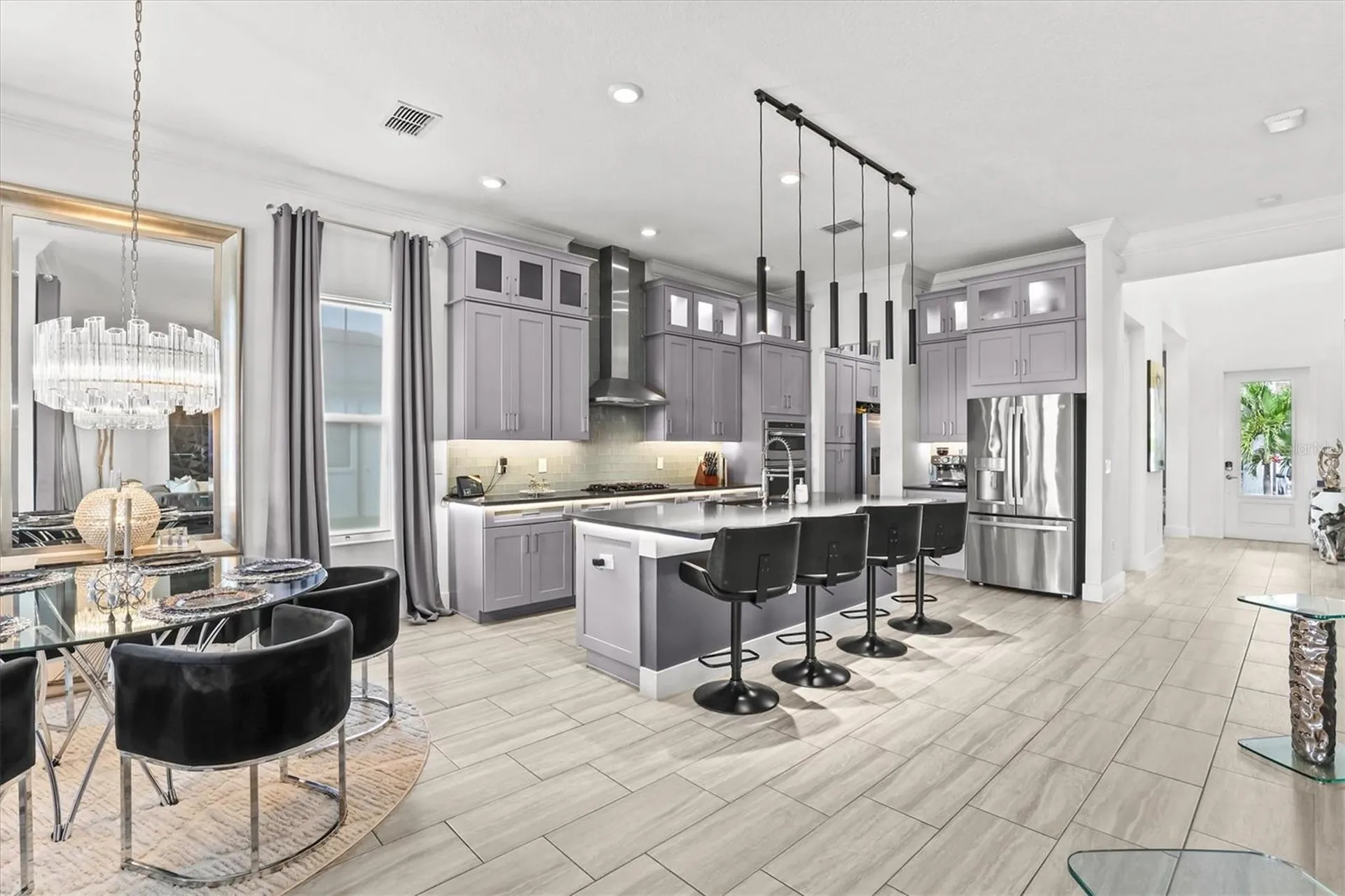 916 Seagrape Drive Ruskin FL 33570