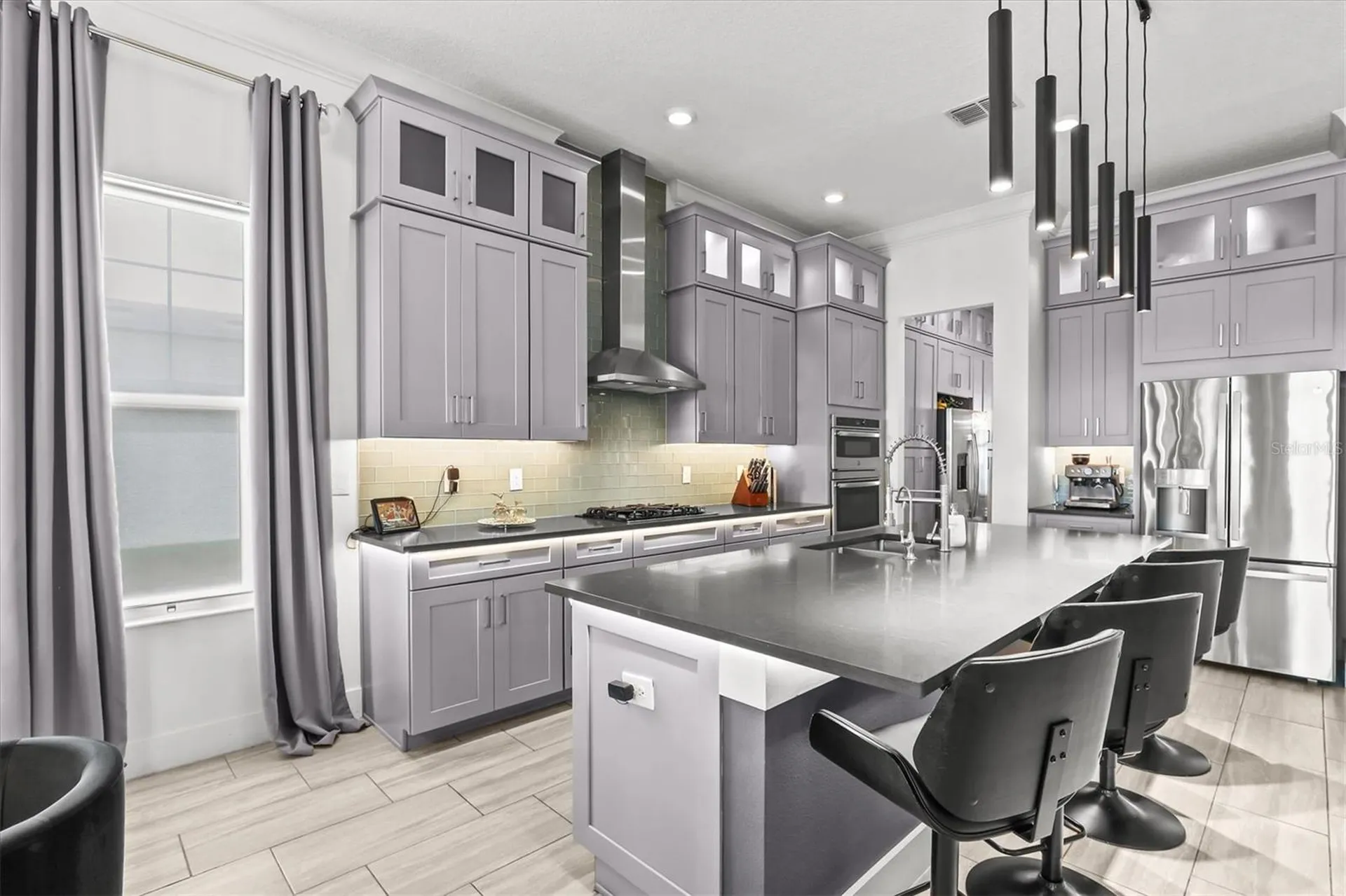 916 Seagrape Drive Ruskin FL 33570