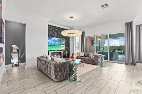 916 Seagrape Drive Ruskin FL 33570