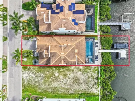 916 Seagrape Drive Ruskin FL 33570