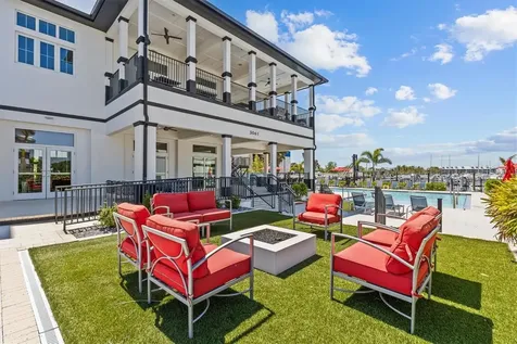 916 Seagrape Drive Ruskin FL 33570