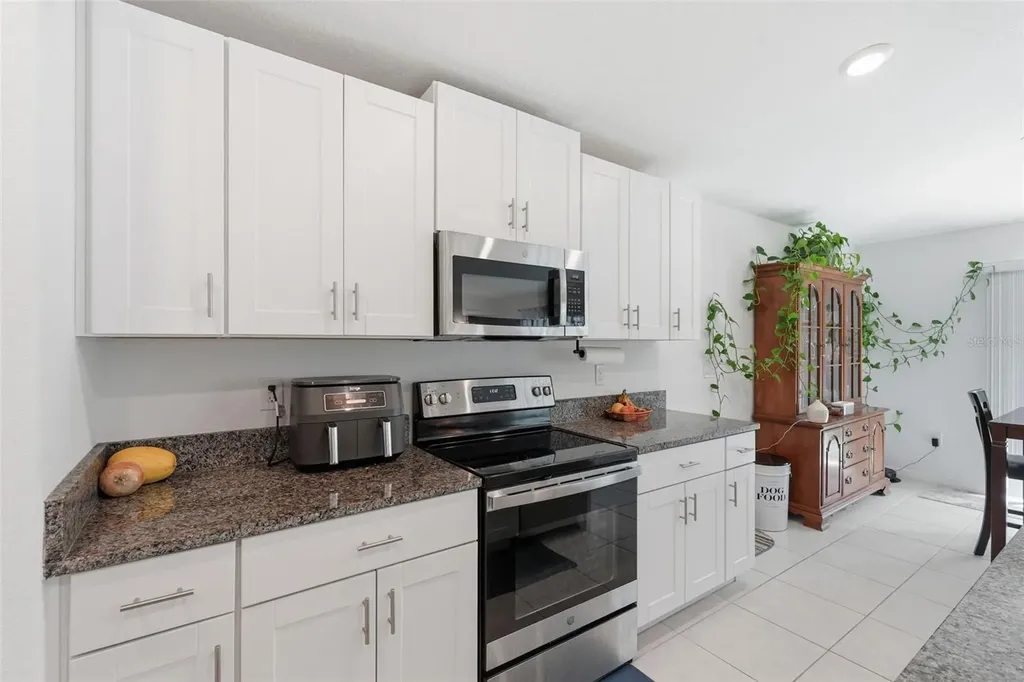 1681 Red Loop Lakeland FL 33801