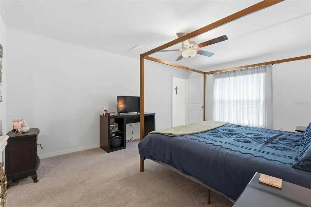 1681 Red Loop Lakeland FL 33801