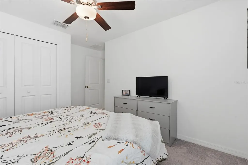 1681 Red Loop Lakeland FL 33801