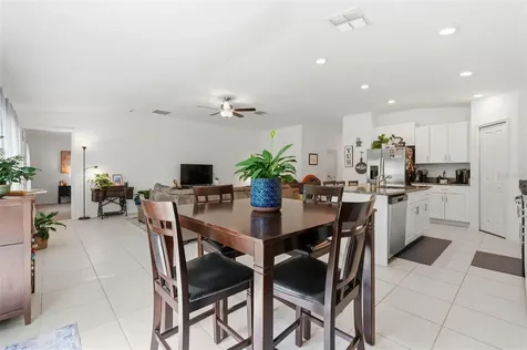 1681 Red Loop Lakeland FL 33801