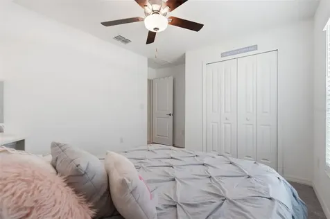 1681 Red Loop Lakeland FL 33801