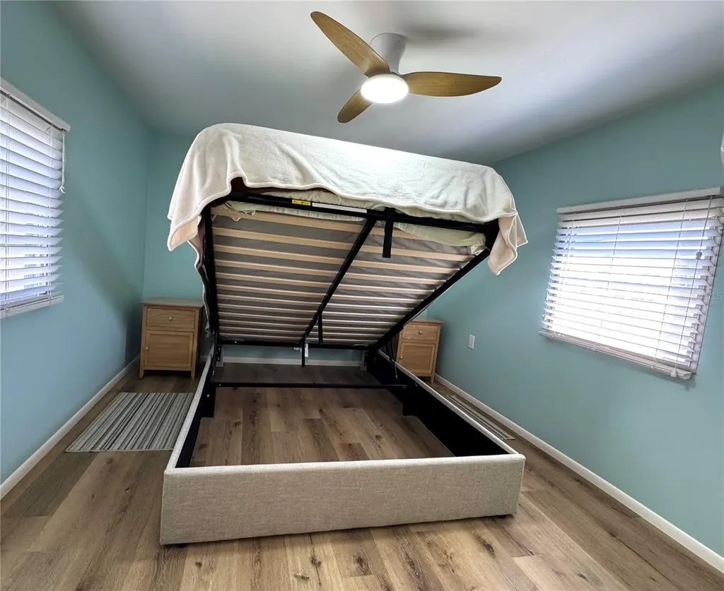 8 6th Street Bradenton FL 34210